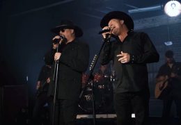 Tracy Lawrence with Eddie Montgomery – Price of Fame