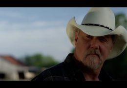 Trace Adkins – Heartbreak Song